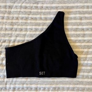 Set Active one-shoulder sports bra